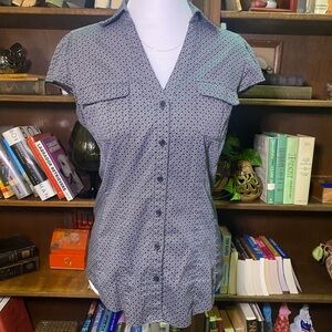 New York & Company Black and White Patterned Blouse